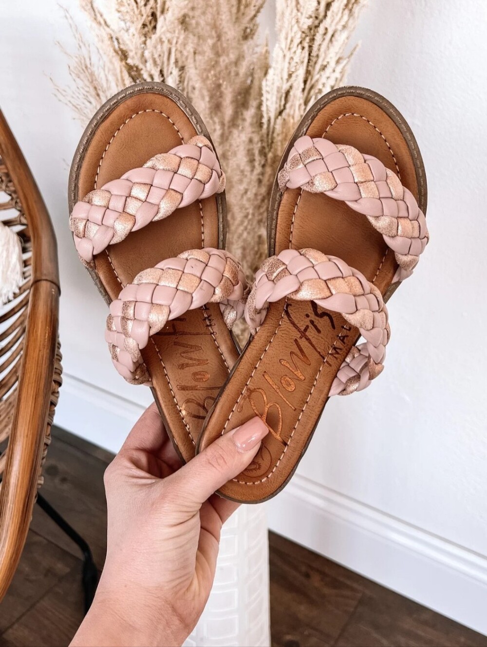 Blowfish Malibu Bolley Lotus Mandala Pink Braided Double-Strap Slide Sandals 8.5